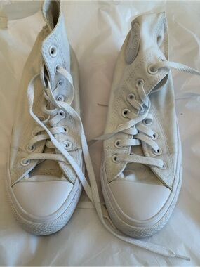 Converse Chuck Taylor All Star Women sz 9